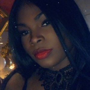 Meet your Posher, Marian